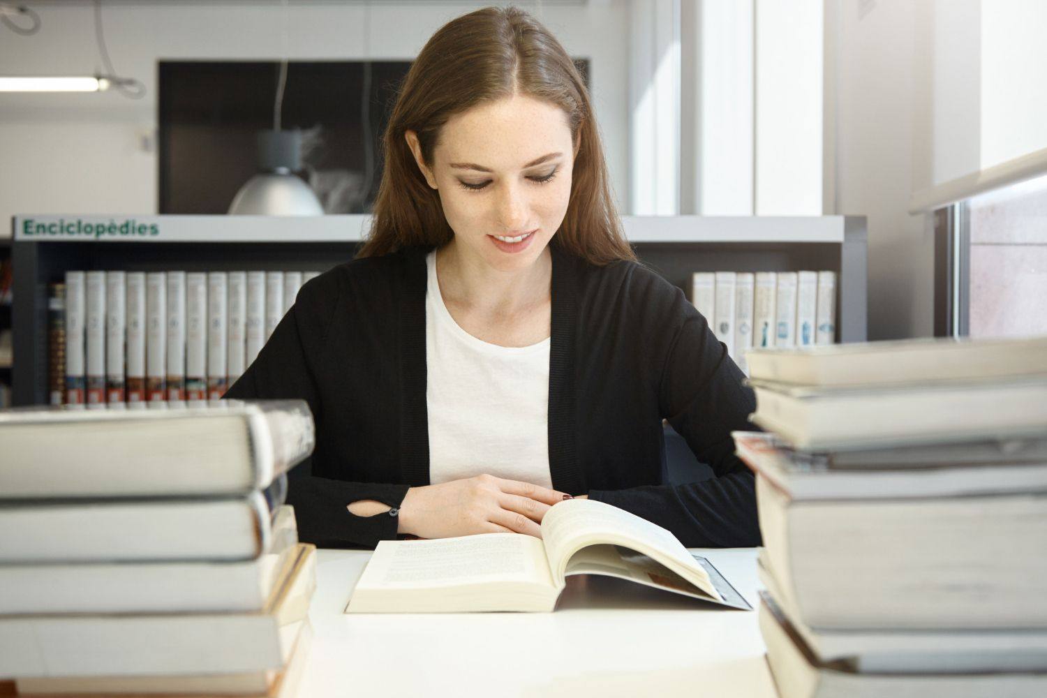 Професійна коректура та редактура книг